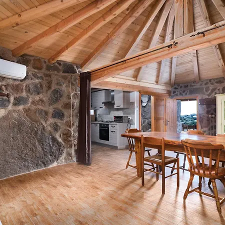Holiday home Casa Pinnettu