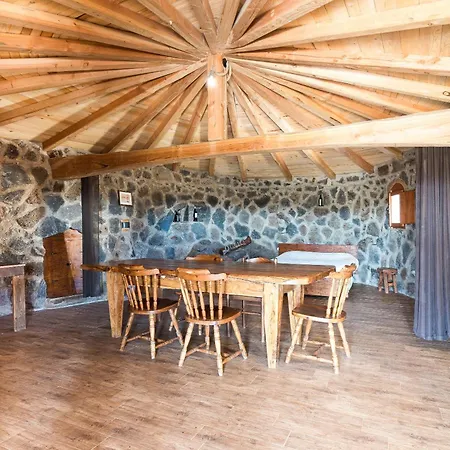 Casa Pinnettu Holiday home *